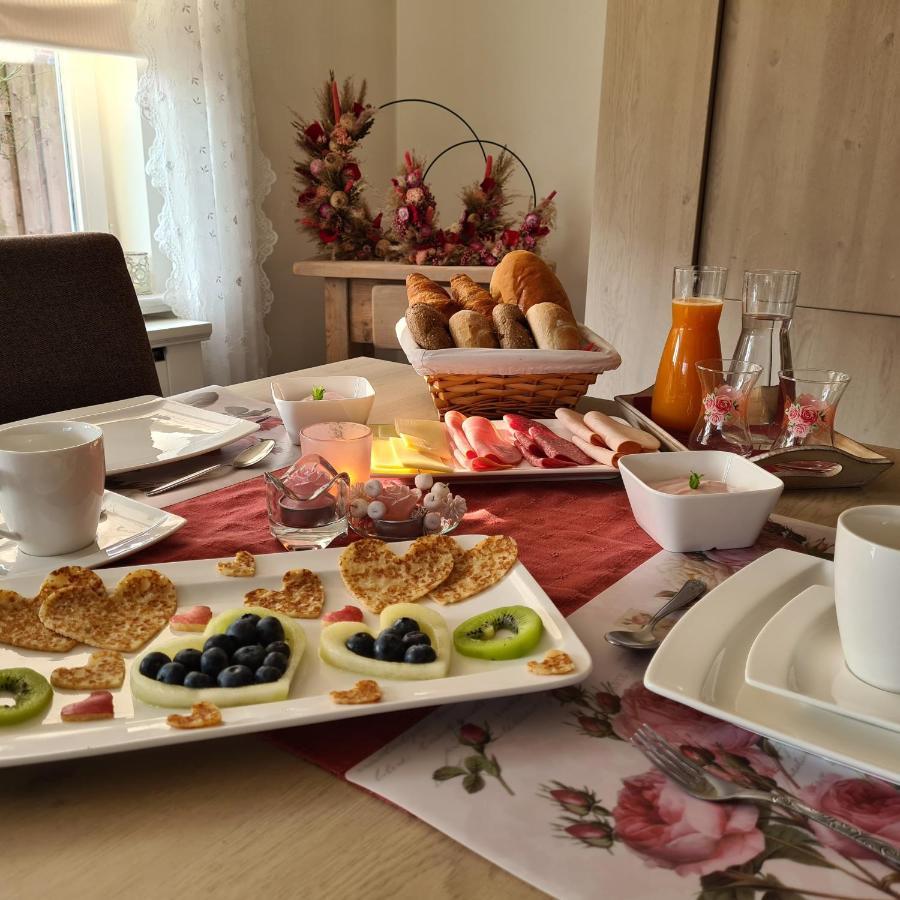 Bed and Breakfast La Rose à NeerNeerpelt Extérieur photo