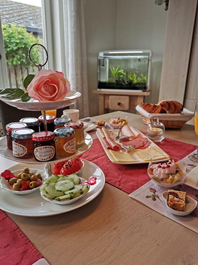 Bed and Breakfast La Rose à NeerNeerpelt Extérieur photo
